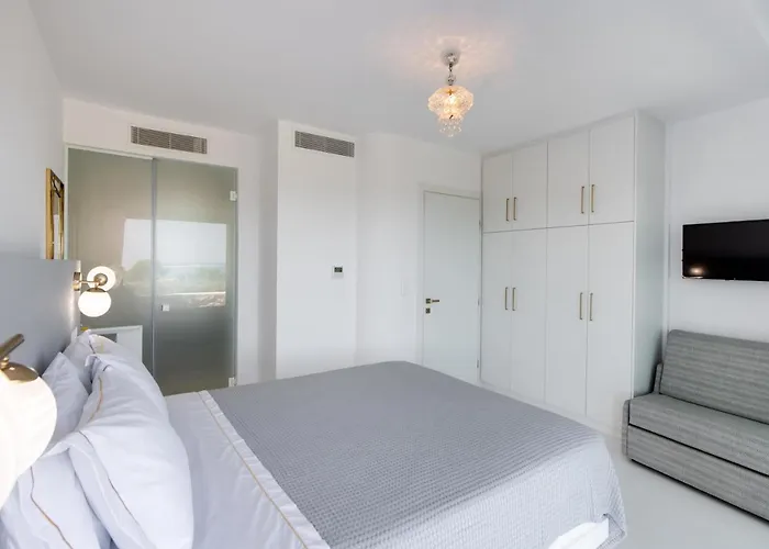 Villa Anthos - Fresh Modern Villa, Pool, Close To The *